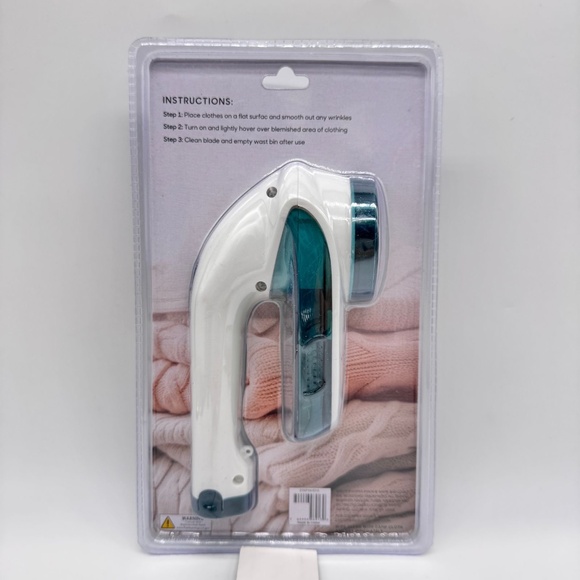Sharper Image Battery Operated Fabric Shaver Lint Remover Brand New - Picture 6 of 6
